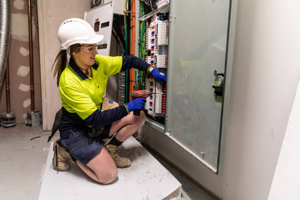 Best Electrical Repair Services  in Mapleton, IA